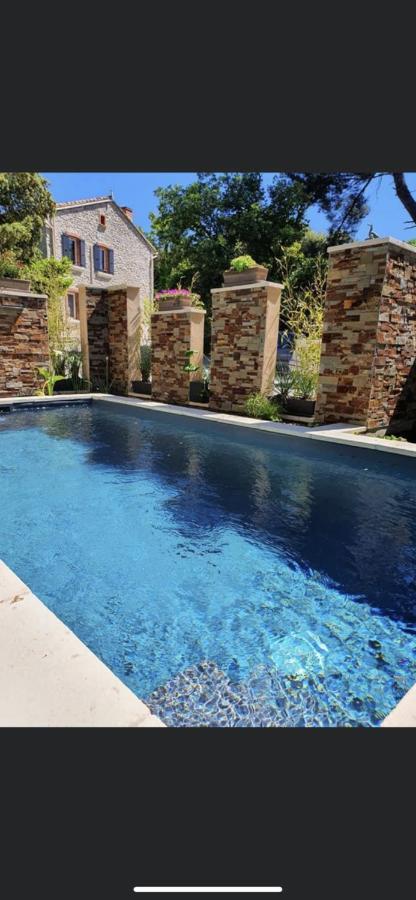 La Suite De Charme Du Mas De La Fontaine De Jonquier Avec Spa Privatif Séguret Exterior foto
